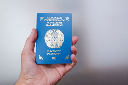 В Івано-Франківську виявили казаха без документів - той зрадів можливості повернутись додому