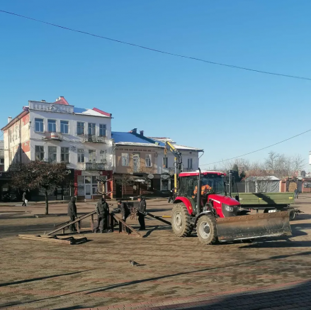 У Калуші вперше з початку повномасштабної війни буде різдвяна ялинка - мер