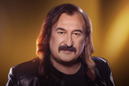 Помер співак Степан Гіга