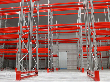 Палетні стелажі від компанії FORSTOR: переваги, види