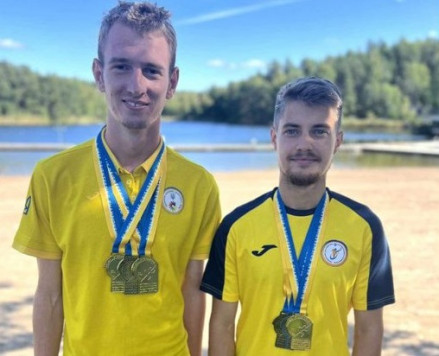 Прикарпатці Федосеєнко та Левицький отримуватимуть стипендії президента за спортивні перемоги