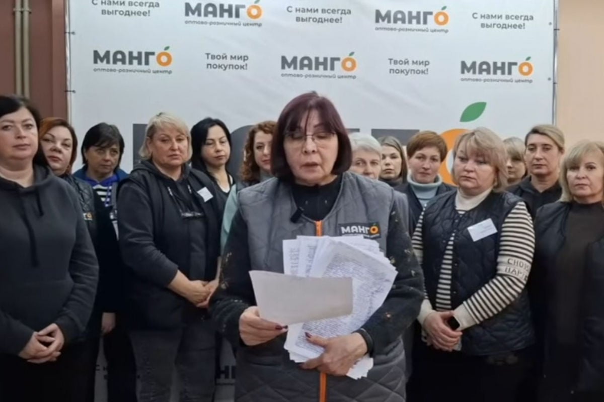 "Помогите, происходит дикость какая-то", - луганские мародеры жалуются Путину