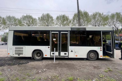 У громаському транспорті Тернополя травмувалася жінка