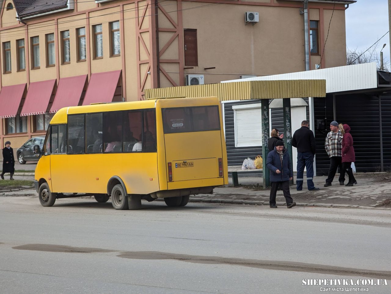 У Шепетівській громаді бракує водіїв автобусів