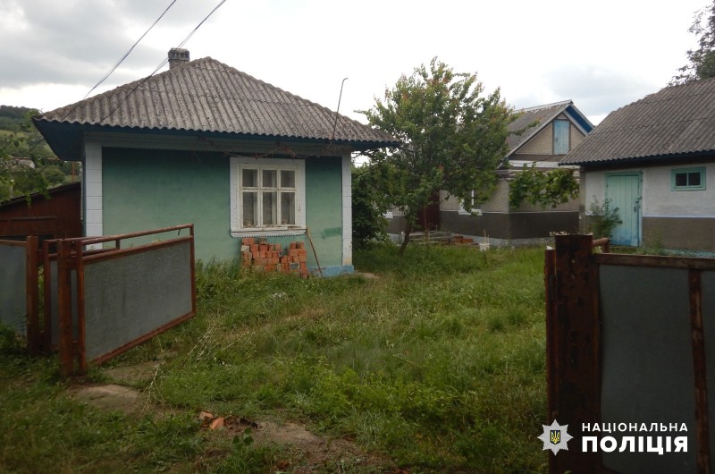 На Буковині поліція швидко розкрила вбивство 43-річної жительки села Горішні Шерівці