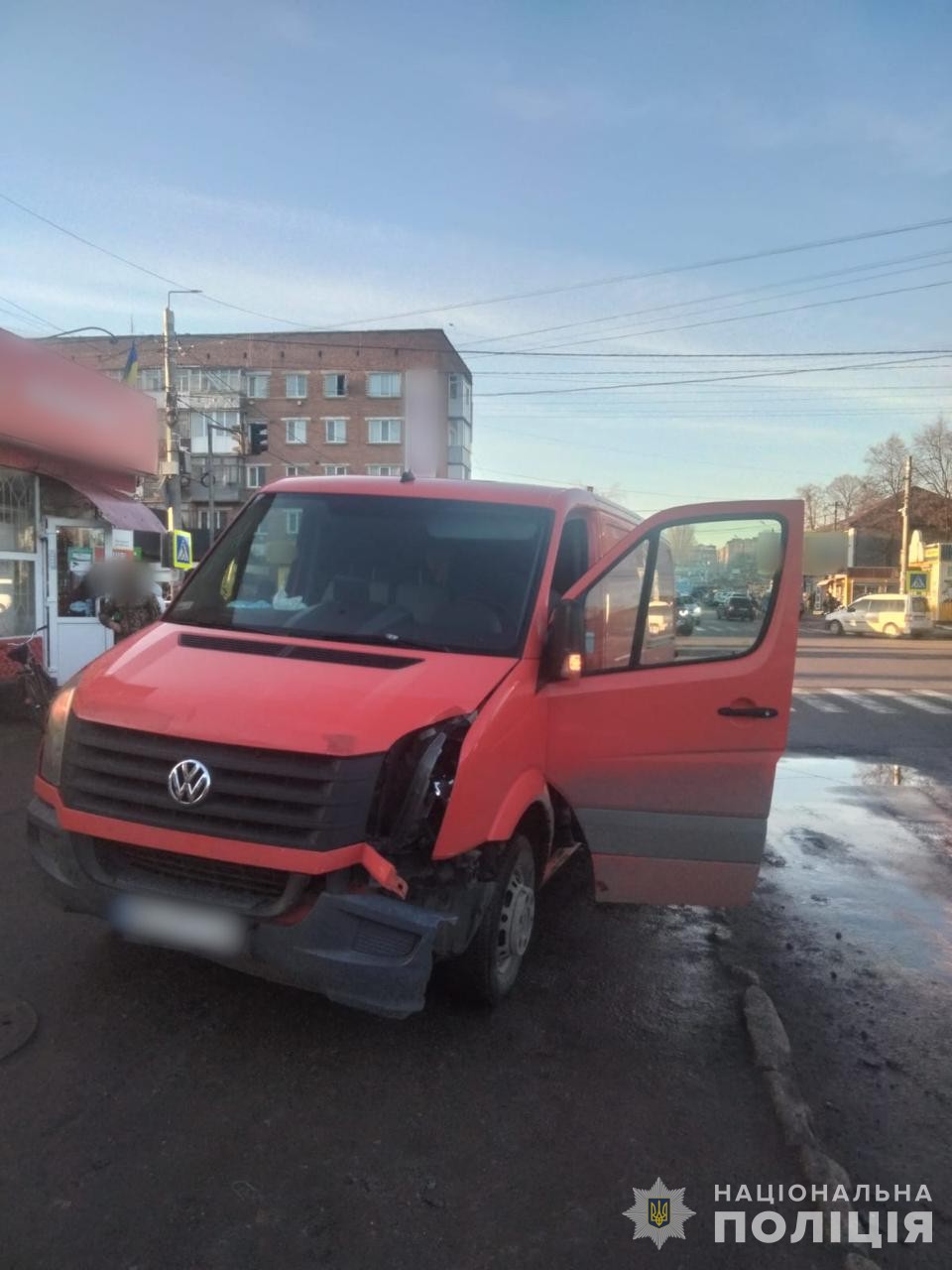 На Вінниччині бусик збив 31-річну жінку просто на тротуарі, - поліція