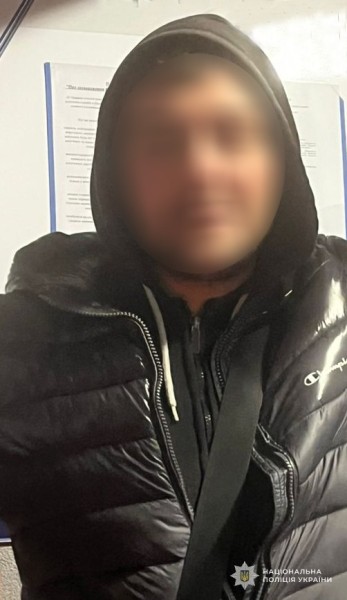 У Львові затримано 27-річного молодика, який під час сварки вдарив ножем опонента