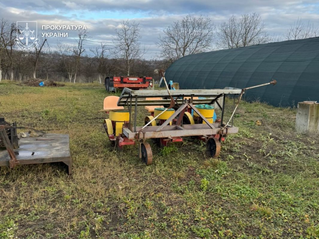 Викрито постачальників тютюну для підпільної фабрики на Полтавщині, - прокуратура