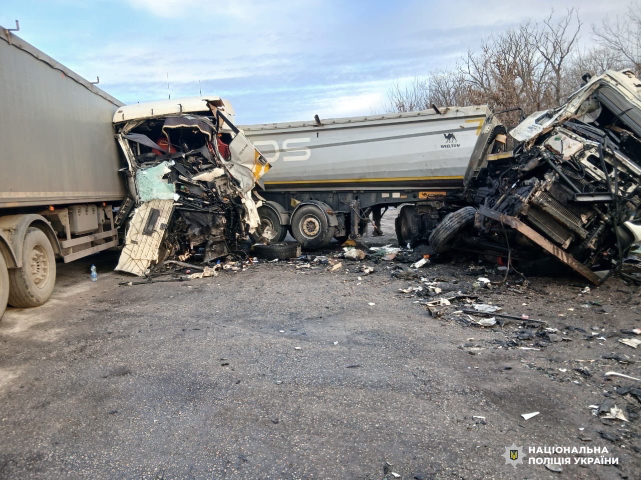На Кіровогрдащині внаслідок жорсткого тарану двох фур постраждав один із водіїв