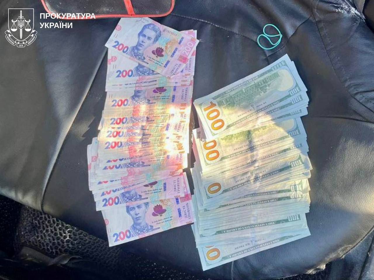 У Харкові повідомлено про підозру зловмиснику, який зухвало пограбував пункт обміну валют