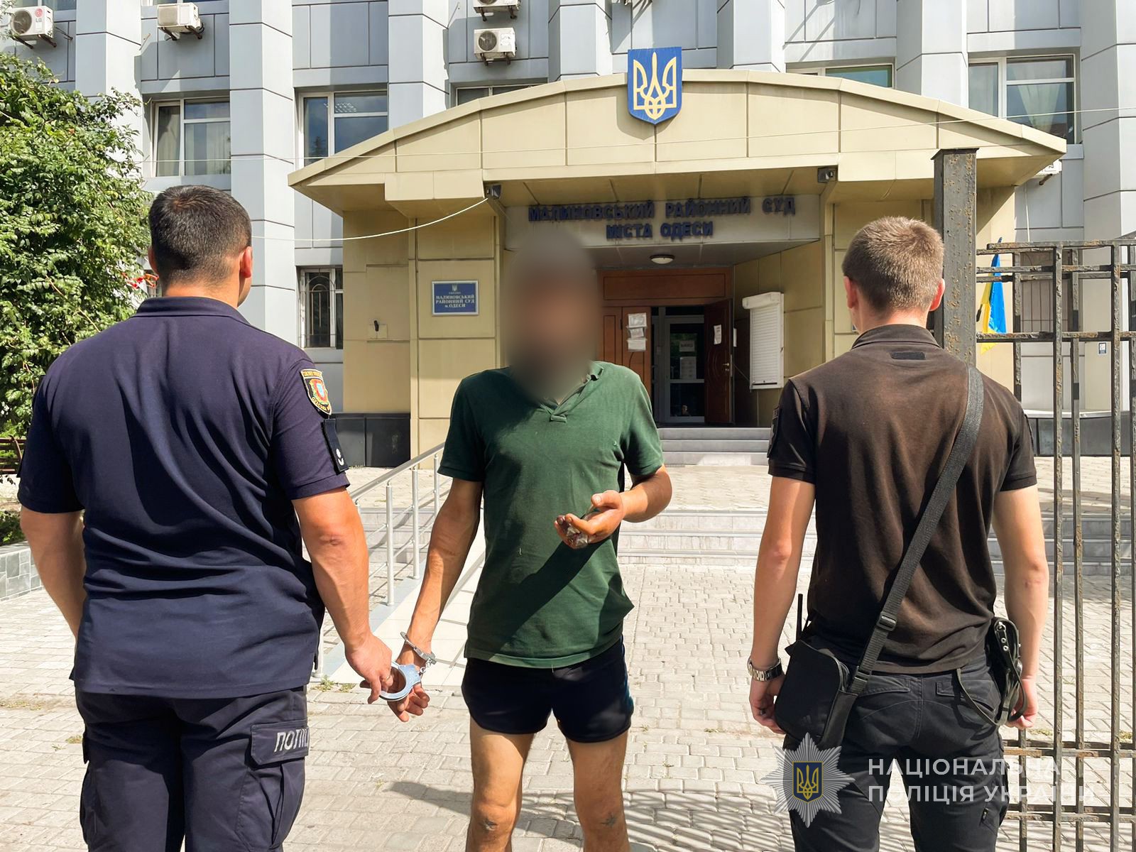 В Одесі засуджено іноземця, який обікрав підлітка та пограбував юного таксиста, - поліція