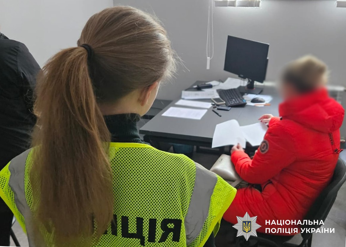 У Житомирі повідомлено про підозру двом медсестрам, які побили неповнолітню пацієнтку