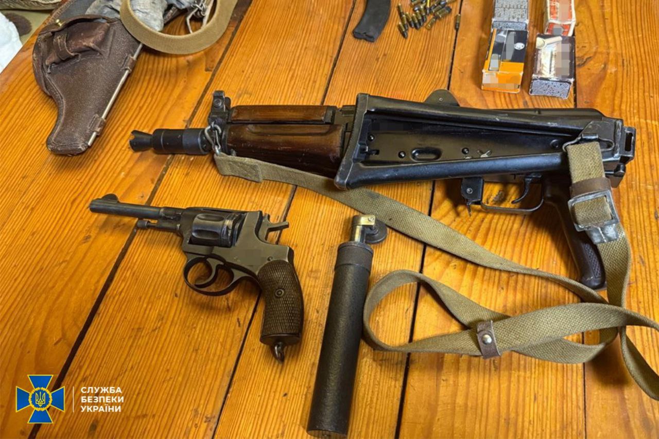 СБУ та Нацполіція викрили ще 8 ділків в організації збуту вогнепальної зброї, - СБУ