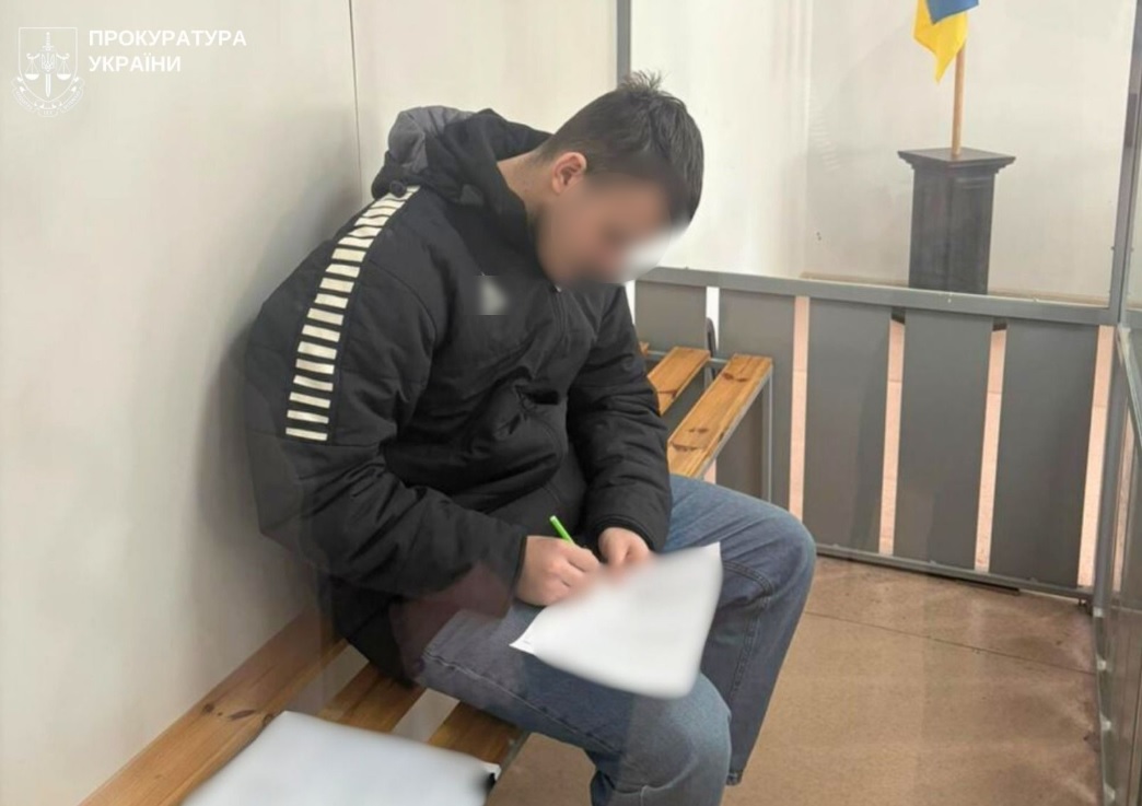 У Запоріжжі молодика заґратовано за підпал на замовлення військового автомобіля