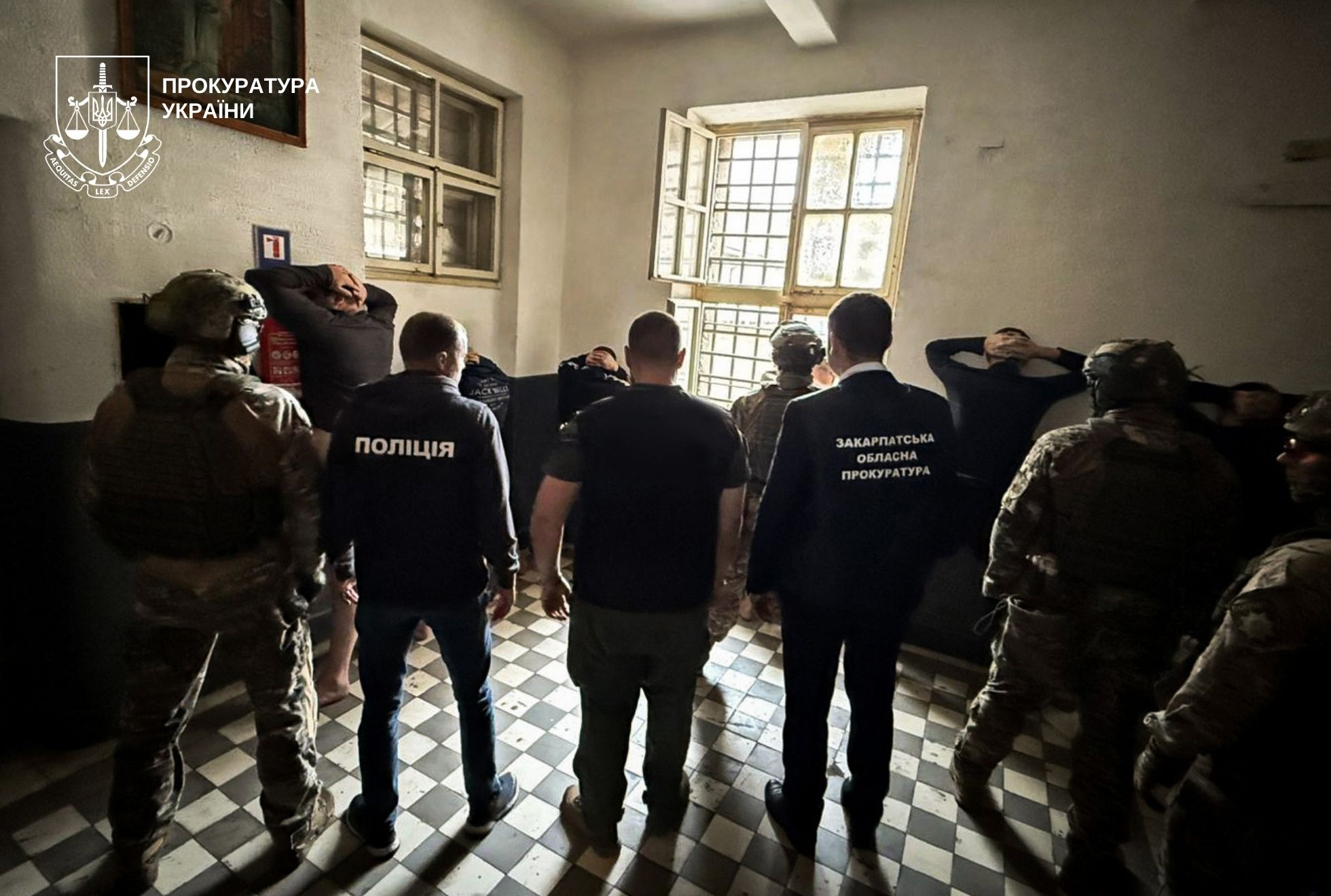 Керував переправленням ухилянтів з виправної колонії - на Закарпатті судитимуть «кримінального авторитета»