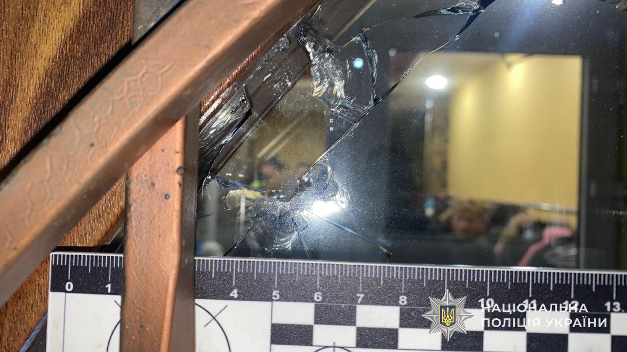 На Львівщині судитимуть селянина, який вчинив стрілянину у кафе, - поліція