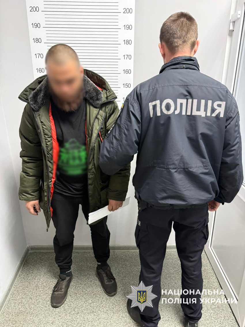 На Чернігівщині військовий, що перебуває у СЗЧ, нещадно побив людину, - поліція