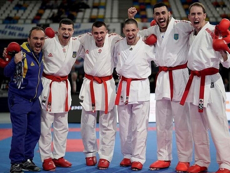 Збірна України вперше в історії здобула командне золото ЧЄ з карате