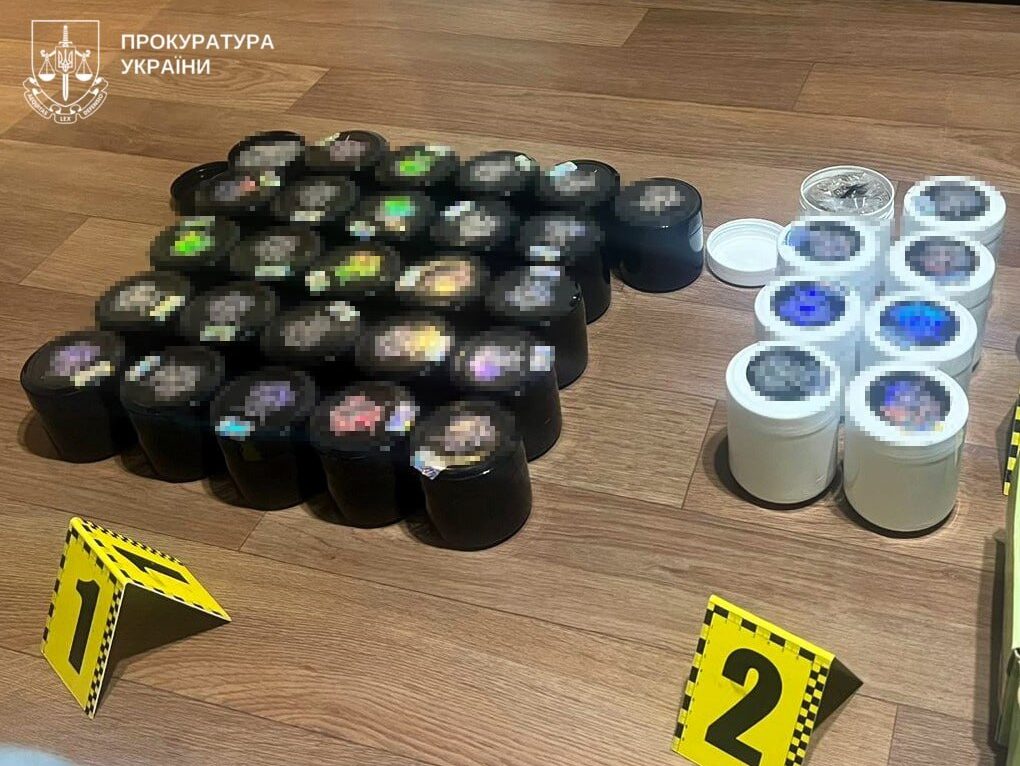 Незаконно зберігав та збував наркотики: 23-річного мешканця Горішніх Плавнів засуджено на дев’ять років