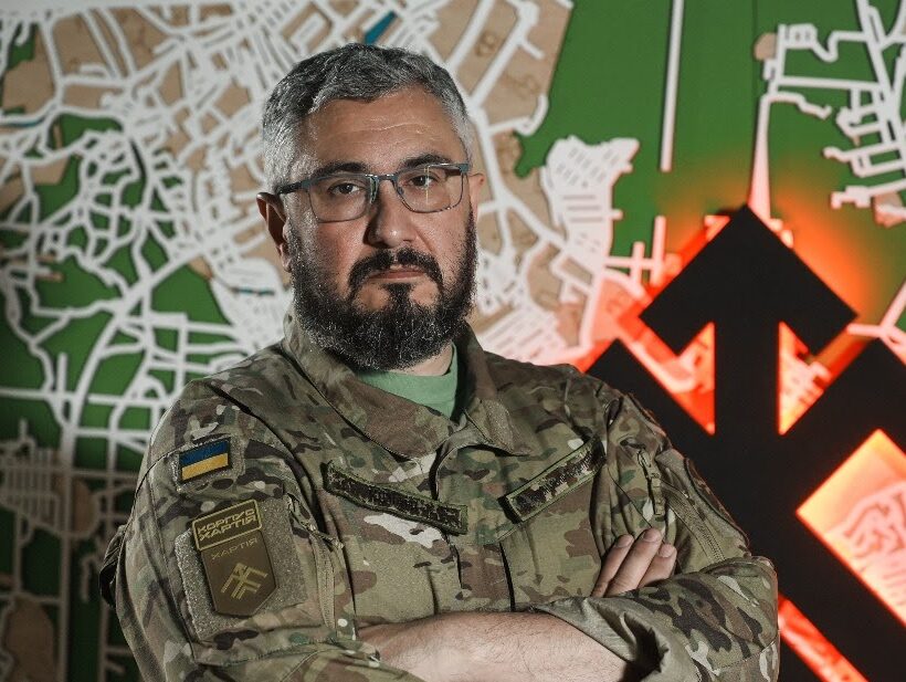 Навіщо потрібно вчити історію під час війни: у Полтаві відбудеться зустріч з істориком та хартійцем Вахтангом Кіпіані