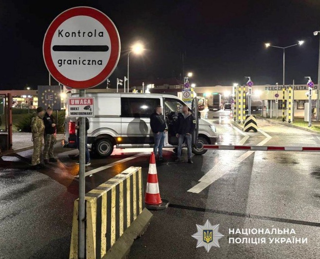 Із Німеччини екстрадіювали в Україну водія, підозрюваного в смертельній ДТП