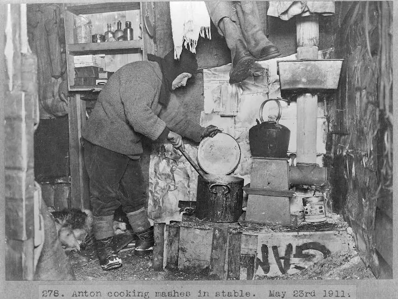 Полтавець став першим українцем в Антарктиді