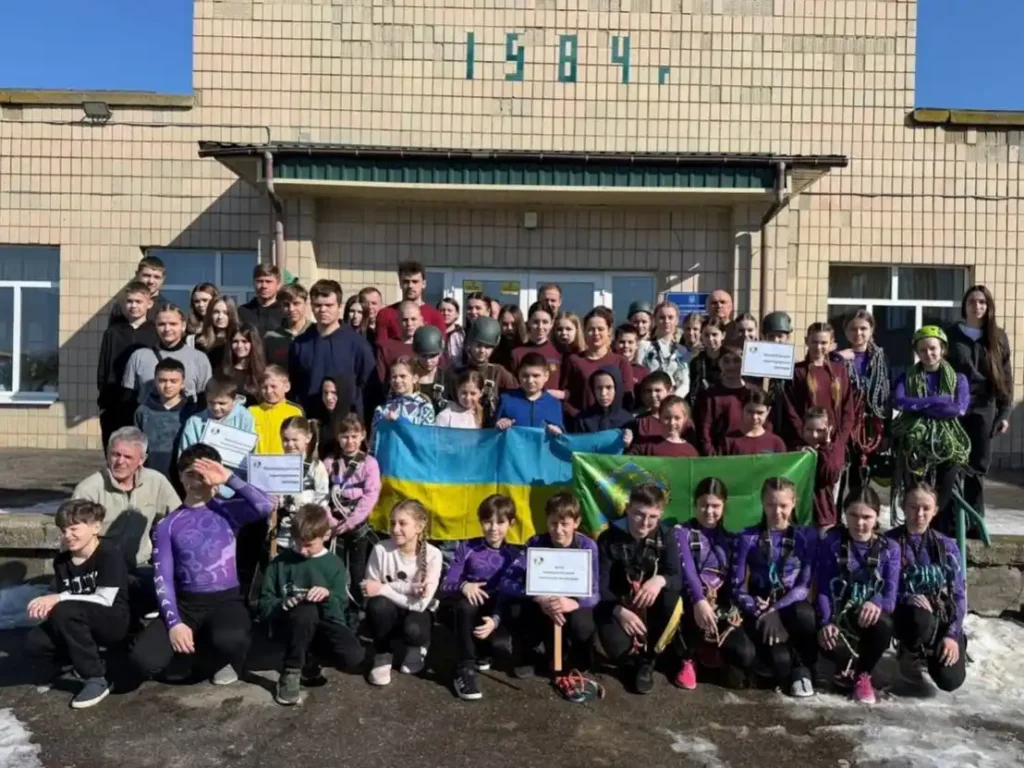 У Михайлівській громаді 210 школярів змагалися зі спортивного туризму