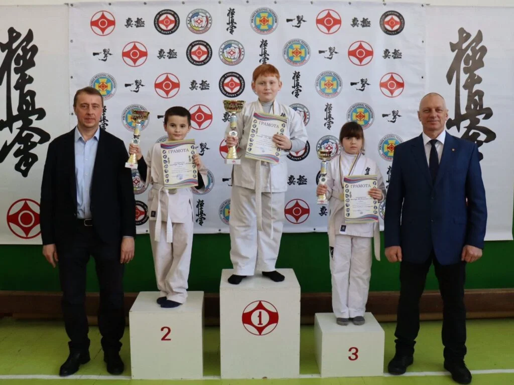 На Лубенщині відбувся благодійний турнір з карате на честь Героїв Небесної Сотні