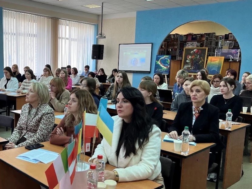 Від України до Італії: 500 науковців обговорили в Кременчуку майбутнє освіти та інновації