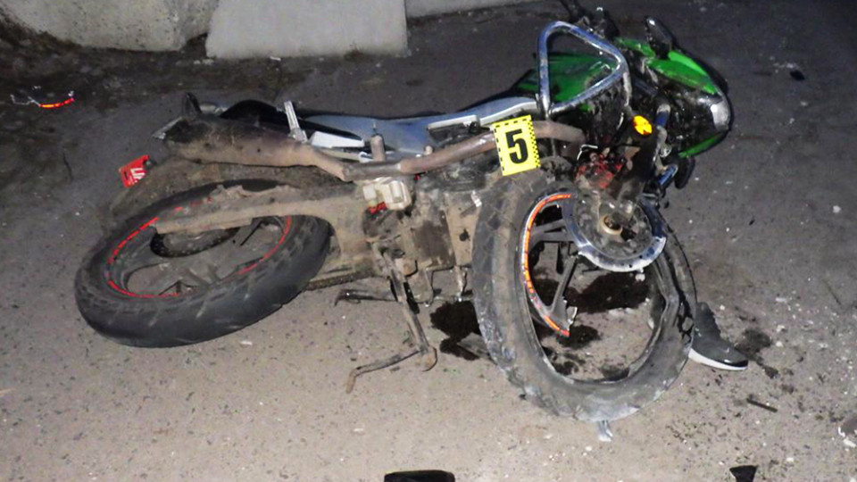 Троє травмованих у ДТП на Житомирщині: у лікарні затримали нетверезого водія мотоцикла