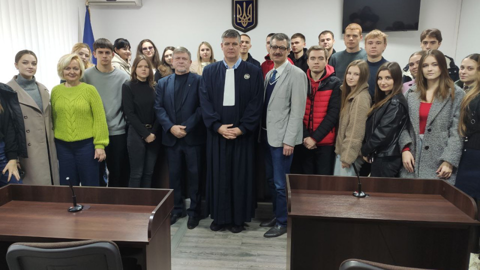 Дніпропетровський окружний адміністративний суд організував практичний семінар для студентів