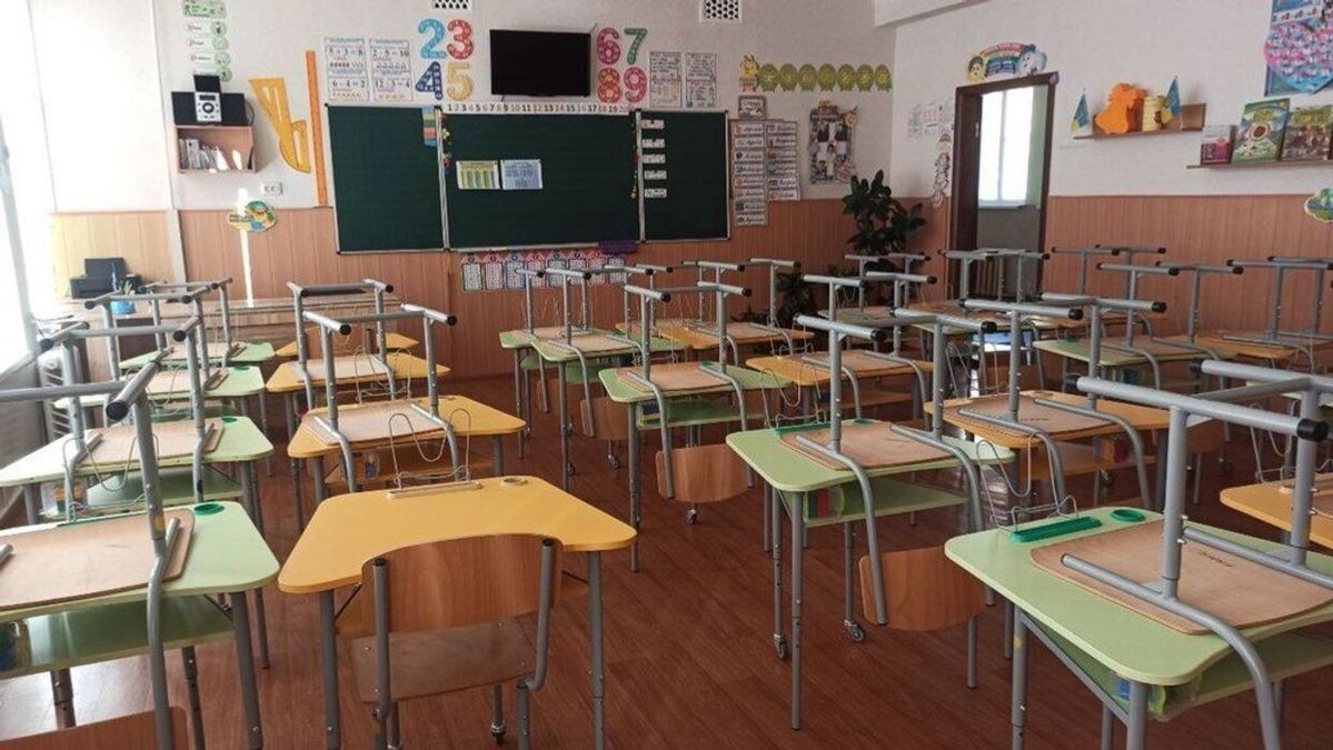 Форматы разные: как с понедельника будут работать школы и детсады в Днепре