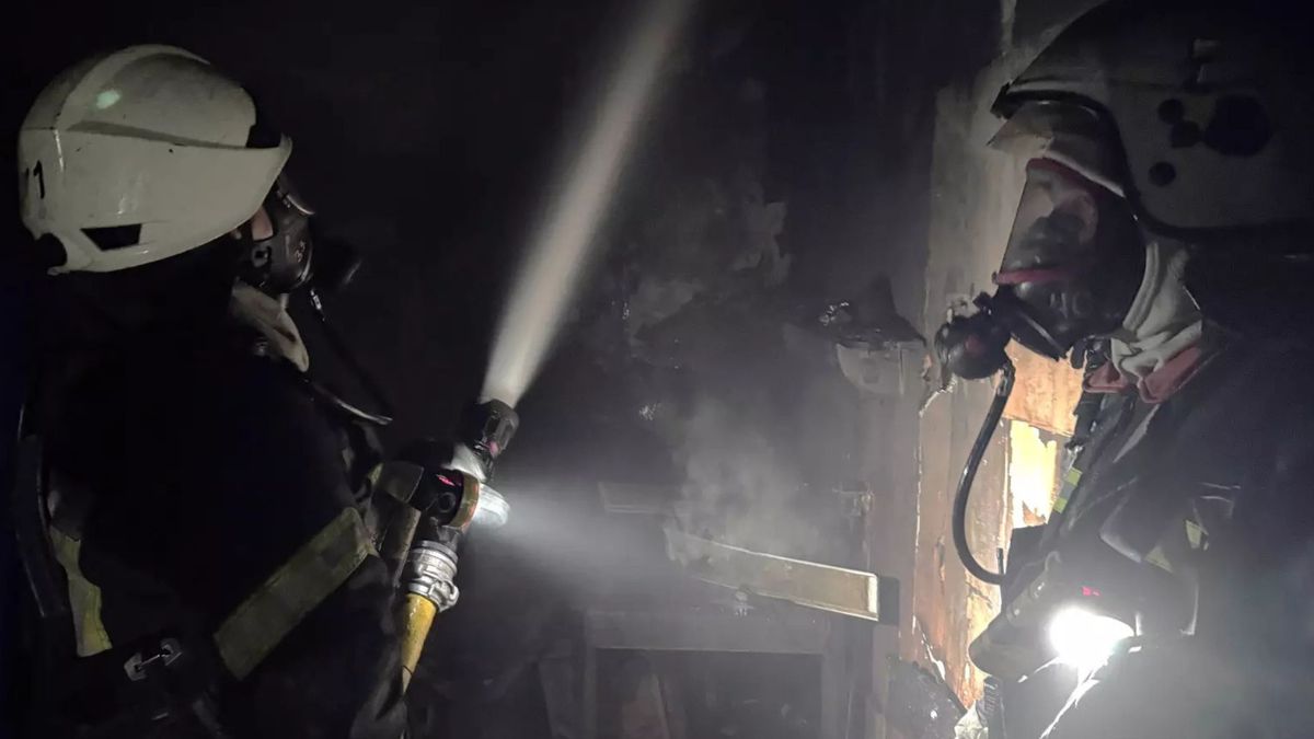 Россияне ударили по объекту инфраструктуры в Запорожье: что известно о последствиях