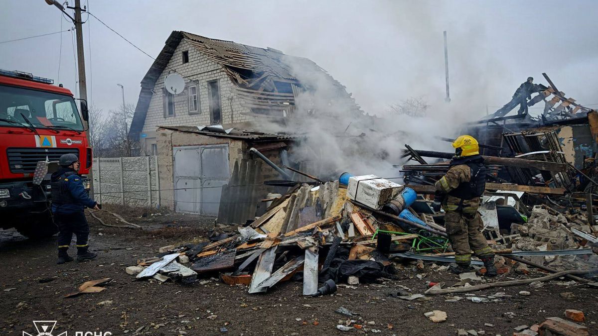 Бьют по людям и охотятся за скорыми: последние двое суток были чрезвычайно тяжелыми для Харьковщины