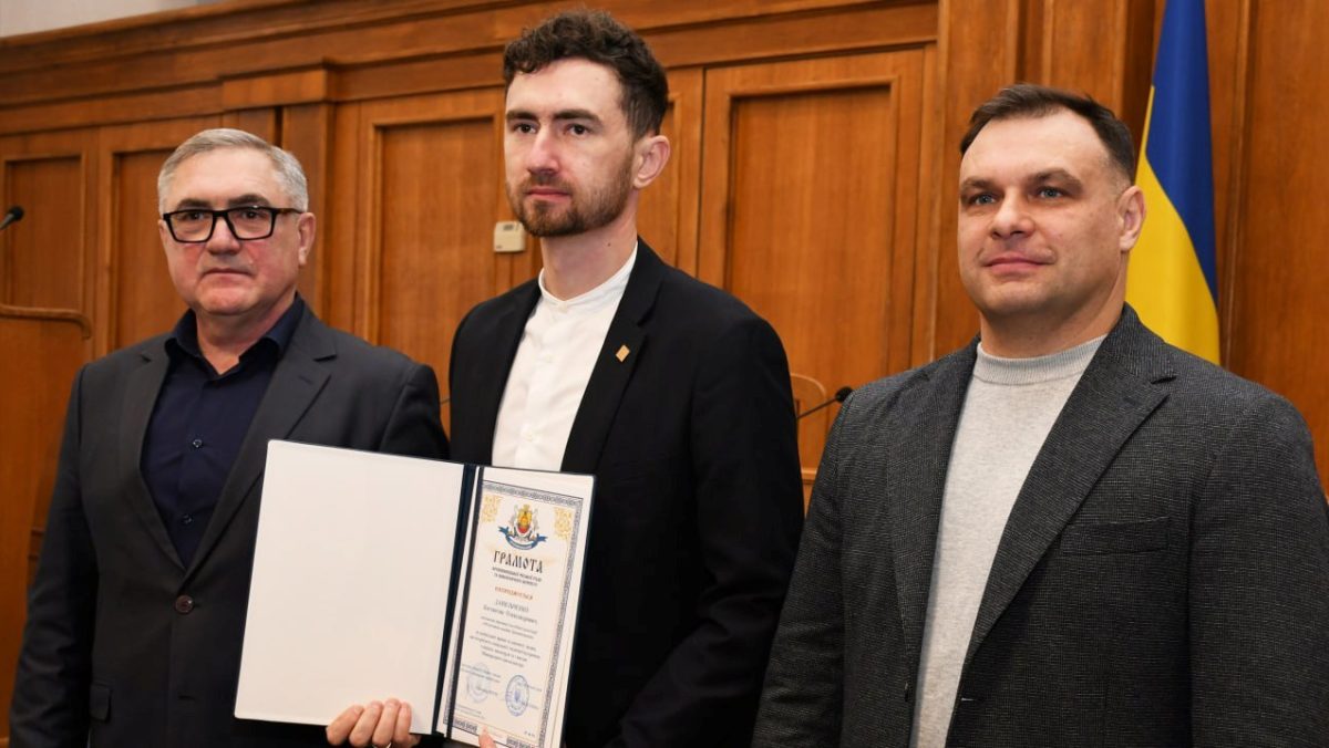 У Кропивницькому відзначили волонтерів: кого нагородили (ФОТО)