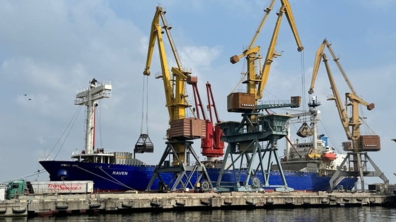 Администрация морпортов закупит буксир для портов Дуная у румынской компании