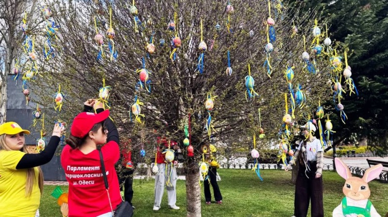 В Одесском Городском саду прошла Пасхальная благотворительная мастерская