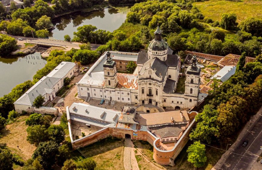 Екскурсії та майстеркласи: що відвідати у листопаді 2025