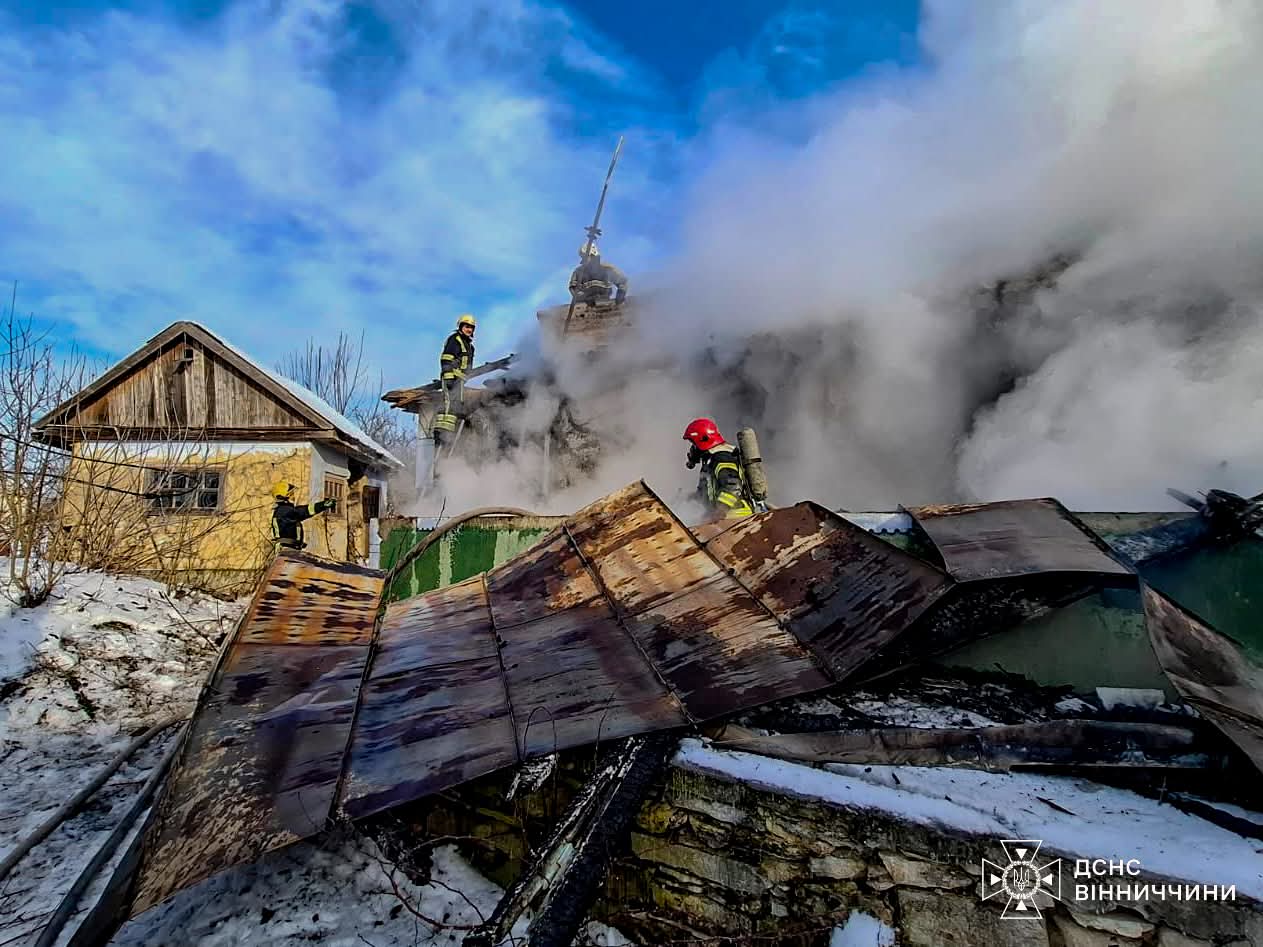Лазня, гараж та авто: на Вінниччині зафіксували 6 пожеж