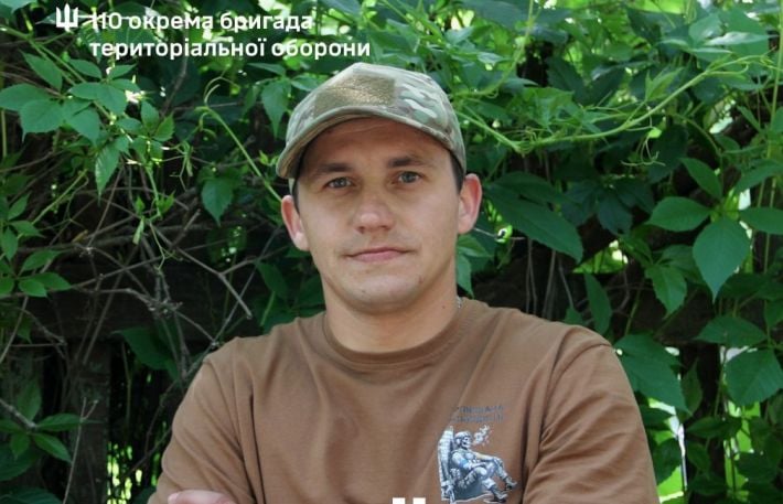 «Я докурил сигарету, взял рюкзак — и поехал воевать»: история бойца из Мелитополя с позывным «Мелкий» (фото)