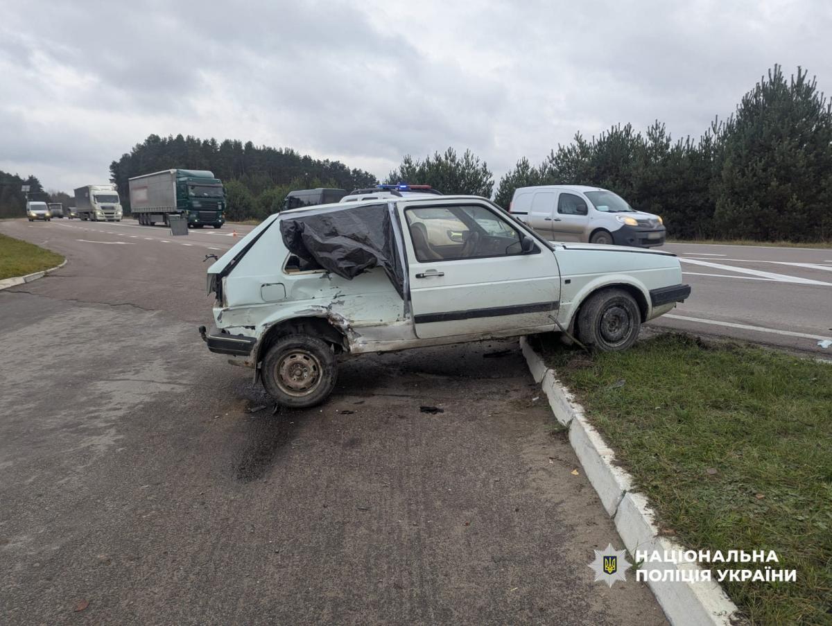 У ДТП поблизу Олександрії травмувалася 72-річна пасажирка легковика