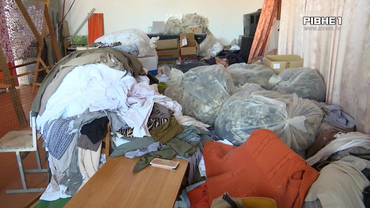 Як волонтерська команда одного з Рівненських ліцеїв допомагає фронту (ВІДЕО)