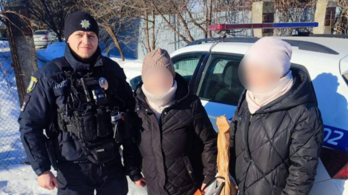 День народження зі щасливим фіналом: у Дубні патрульні допомогли 73-річній жінці дістатися до доньки