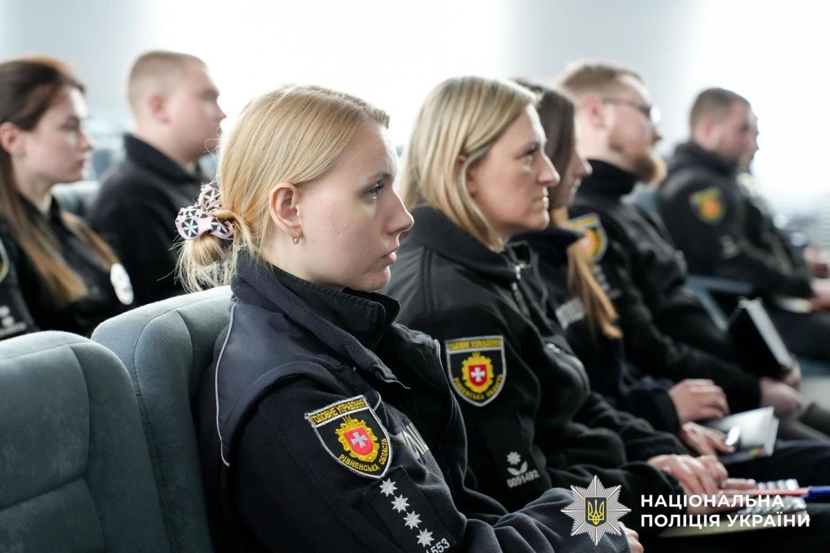 Щоб повернути імена: у Рівному поліцейські вдосконалювали навички роботи з репатрійованими тілами