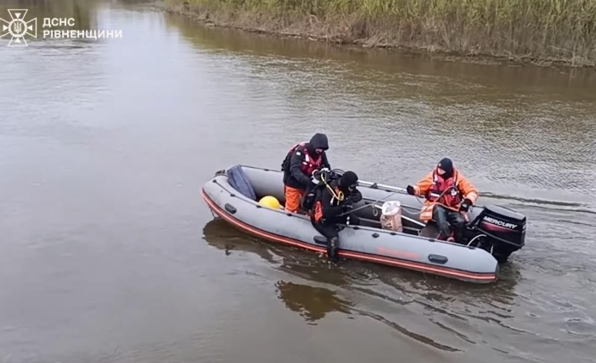 Шоста доба пошуків: на Рівненщині зниклого хлопчика шукають десятки рятувальників