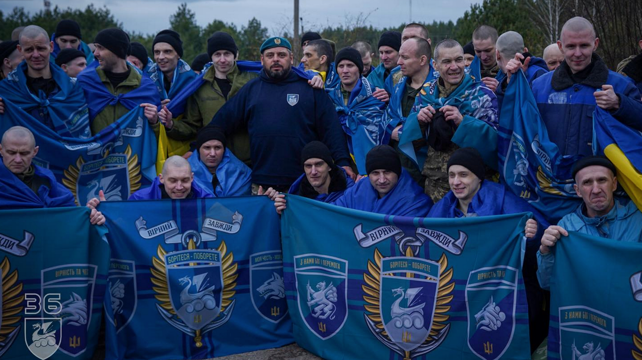 Серед звільнених з полону українців - миколаївські морпіхи - захисники Маріуполя