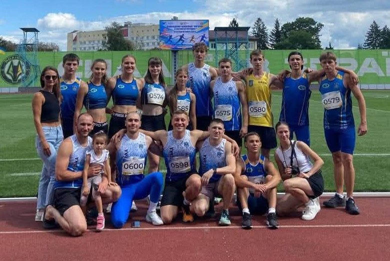 Легкоатлети Миколаївщини вибороли «бронзу» командного чемпіонату України з естафетного бігу