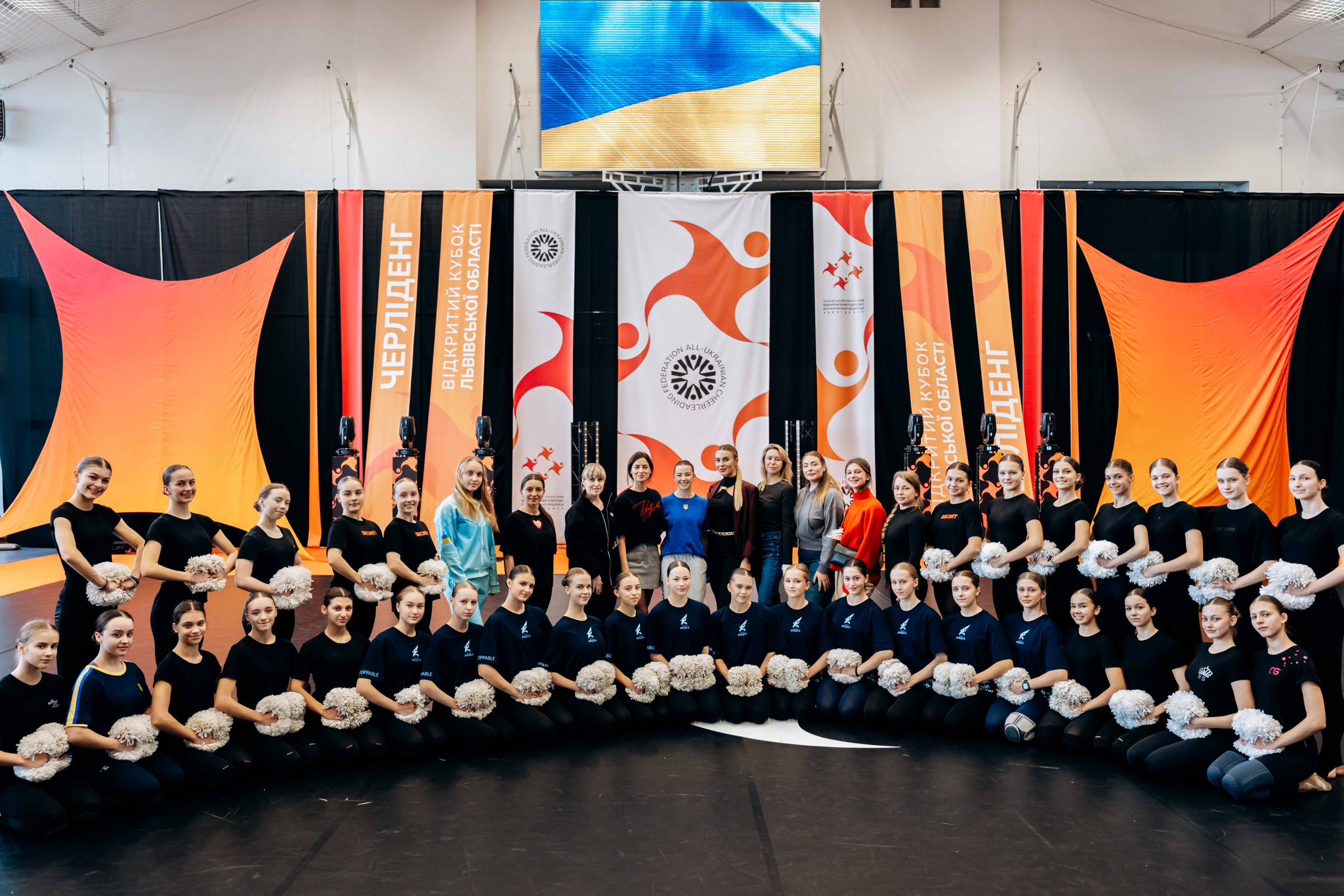 Кам’янські черлідерки у складі збірної України виступлять на чемпіонаті Європи