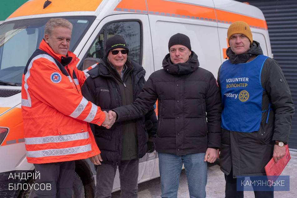 Кам’янській громаді передано автомобіль швидкої допомоги реанімаційного типу