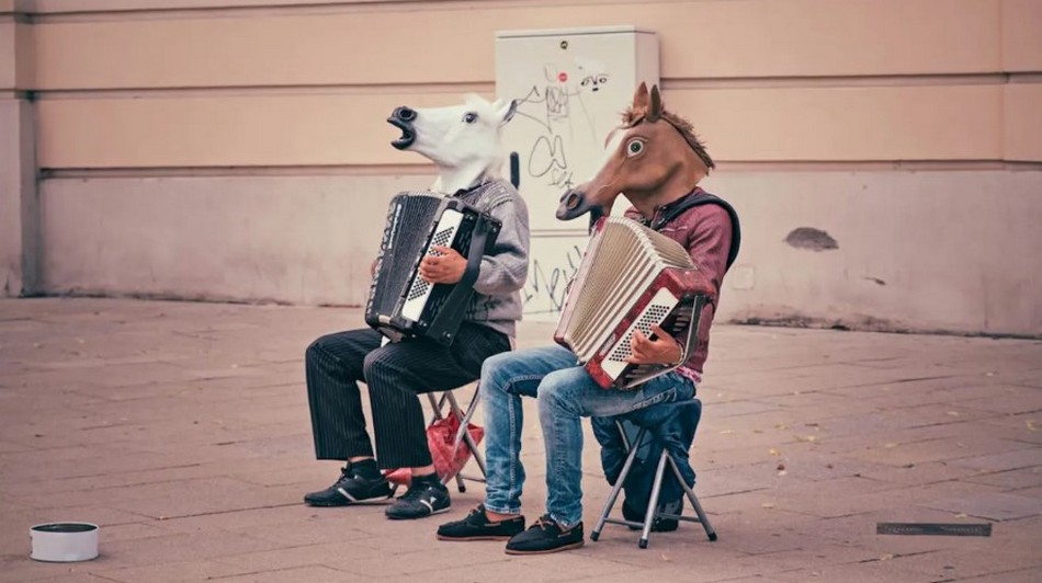 Вітер у голові чи вбудований комп’ютер: найбільш безтурботні та ґрунтовні знаки Зодіаку